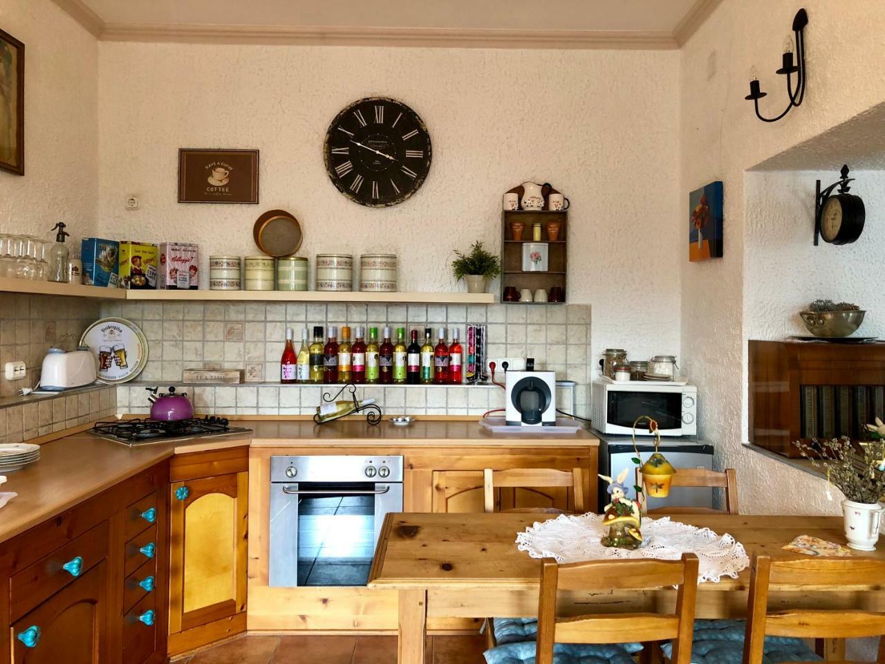 Janicsar Garden Apartman エゲル エクステリア 写真